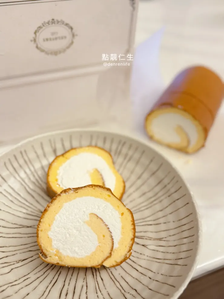 原味生乳捲裡面的陷超好吃 不油不膩口不噁心 吃得出是好的原料