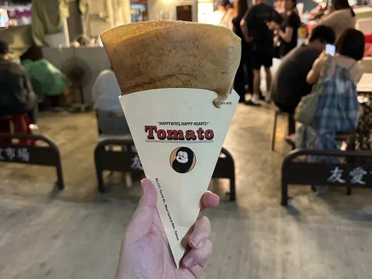 香甜脆口的可麗餅,有濃郁的肉桂香,還有香蕉,是美味的宵夜!