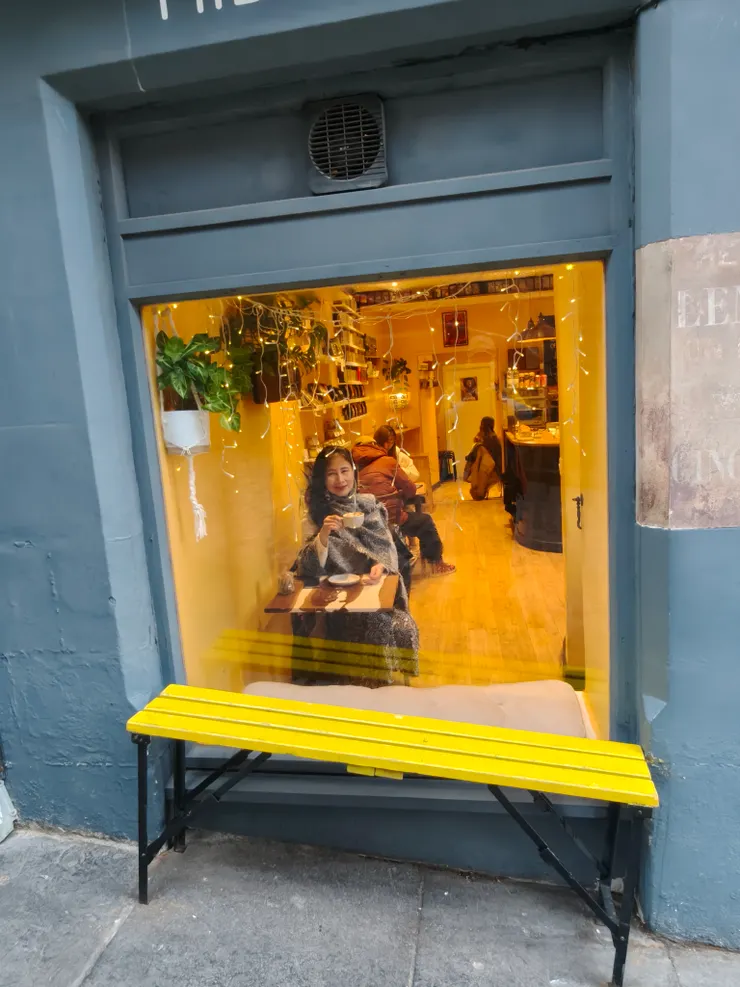 愛丁堡的温馨咖啡館