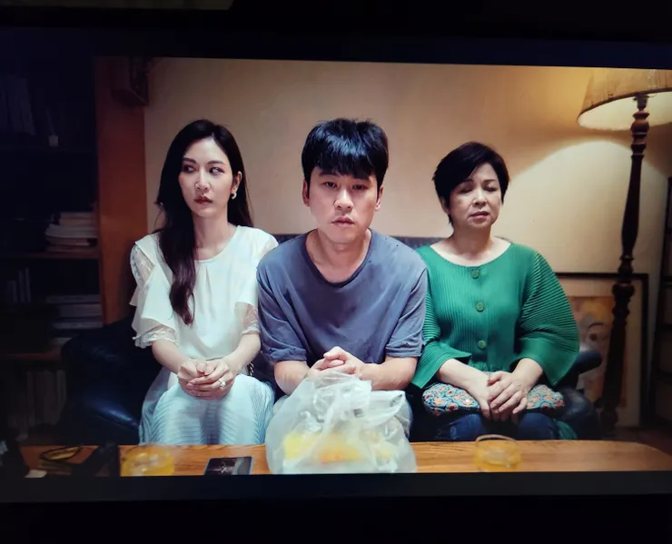 開著Netflix翻拍的