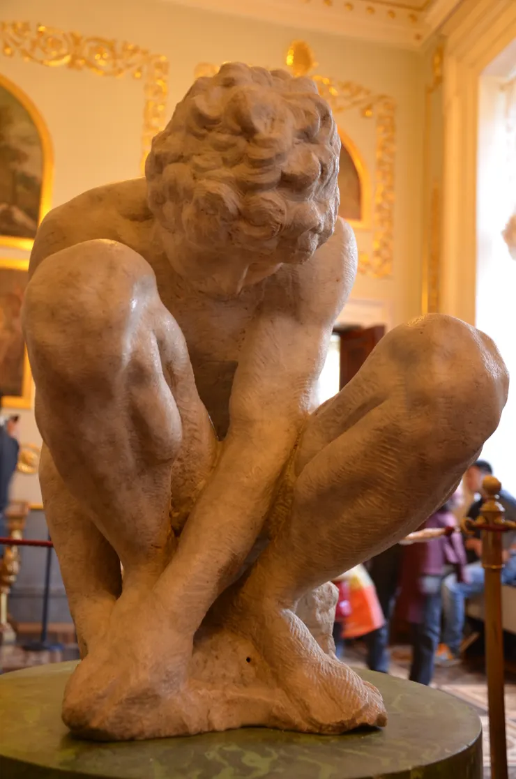 米開朗基羅-蜷伏的男孩