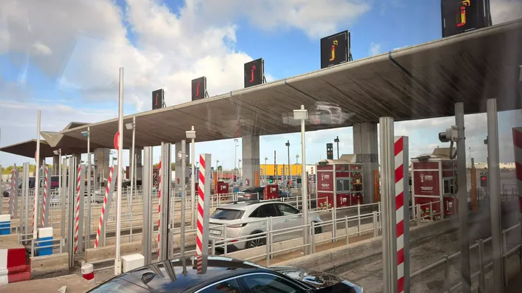 高速公路收費站