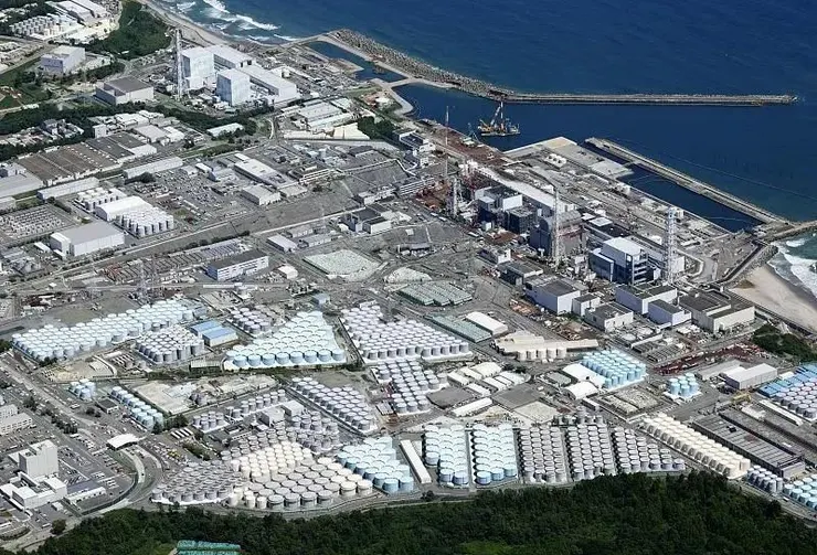 【福島核廢水桶裝擺放】