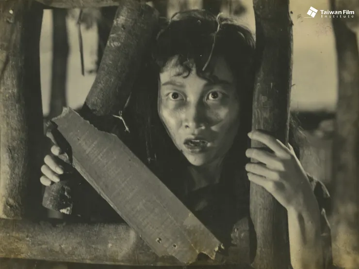 女主角小艷秋劇照