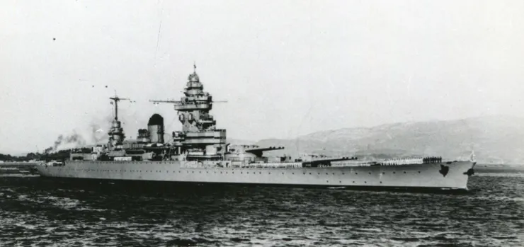 敦克爾克號戰艦