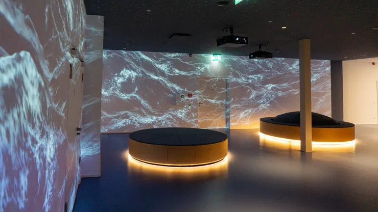 透過投影以及音效，表現出聖經中大洪水的景象(攝影：Max Müller)