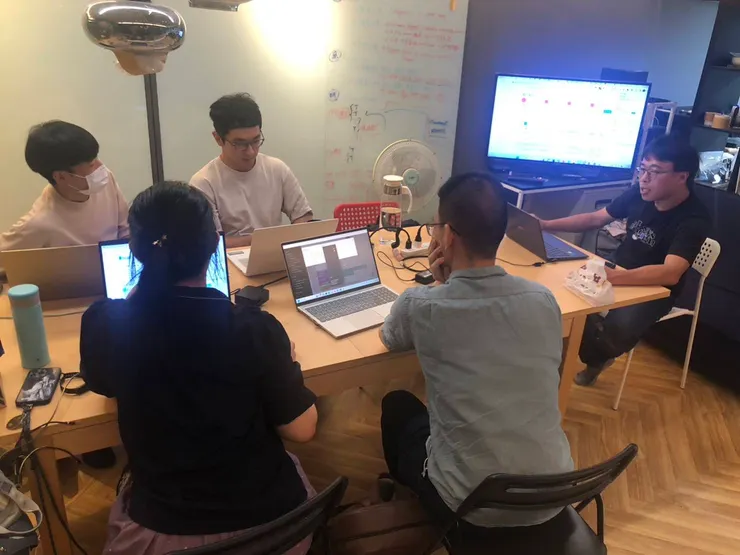 主要帶大家用積木訓練打磚塊遊戲的AI model