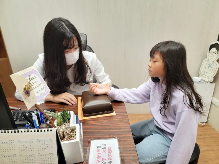 台南寳文中醫小兒過敏推薦，終於不包餛飩了！鼻子過敏體質中藥調