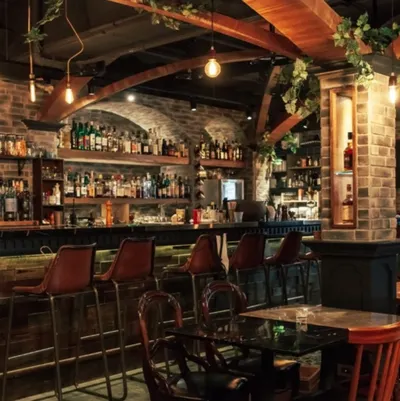 〈吧台之外〉電子週報