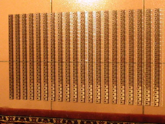 這是敝人第一次幫網友辦團購的 IRFP240 晶體