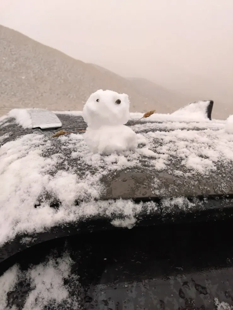 此行的第一個雪人。