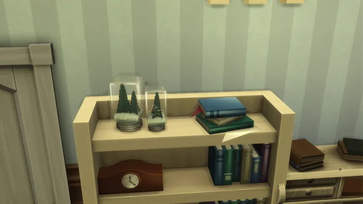 把聖誕樹放進玻璃瓶裏。