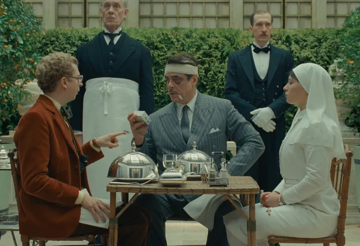 左：挪威家教比恩 / Bjørn，中：賈賈．寇達 / Zsa-Zsa Korda，右：女兒莉潔爾 / Liesl