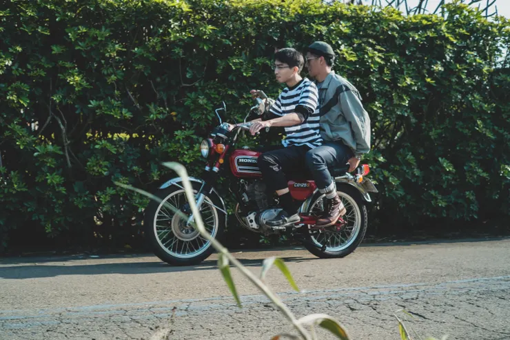 這就是城市寫聲錄製影片的方式，可謂人肉GoPro