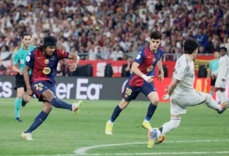 管迪遠射建功助巴塞隆拿險勝3:2