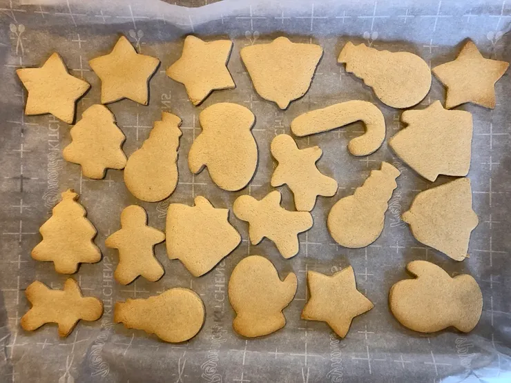 作者攝於 2022年12月｜與友人Ｄ一起手作的聖誕餅乾（原創作品，請勿擅自使用或轉載。）