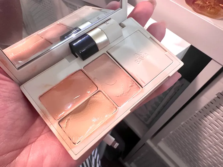 INSBAHA 原色波塔遮瑕盤(舊版) #3 請忽略它的使用痕跡ＱＱ