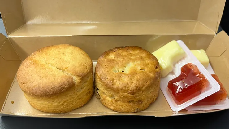 司康大小其實很真材實料。