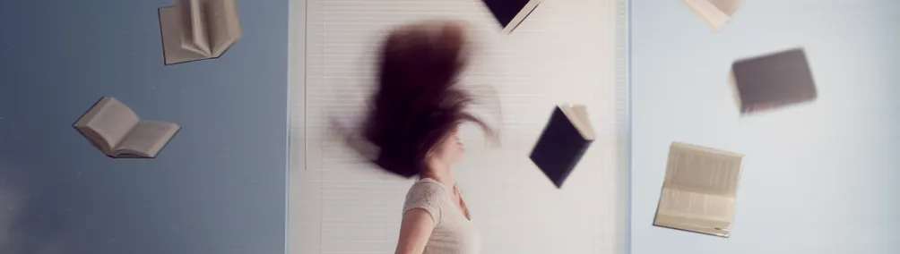 小納很消極的沙龍