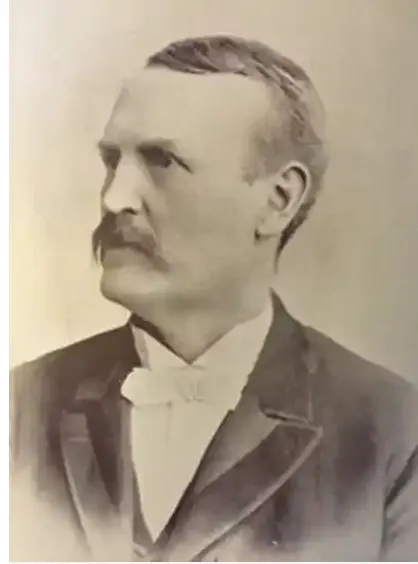  紙牌學之父奧爾尼·霍金斯·里奇蒙