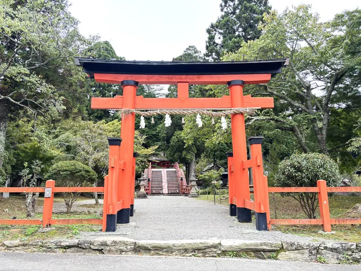 丹生都比売神社外鳥居(自行拍攝)