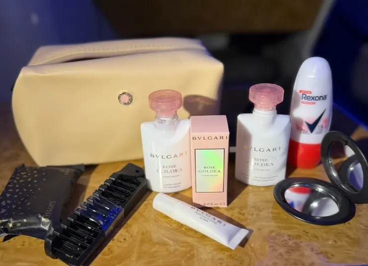 過夜包𥚃豐富的內容