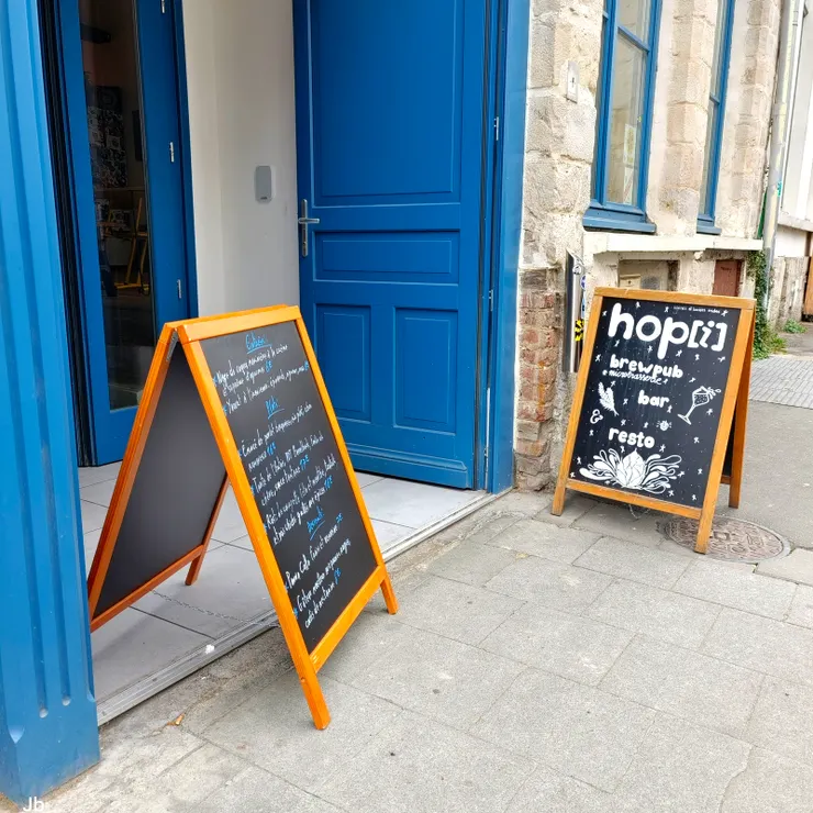 【小酒館簡餐味道好搭精釀啤酒】