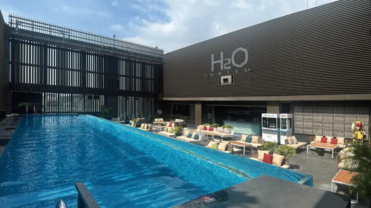 H2O 水京棧泳池