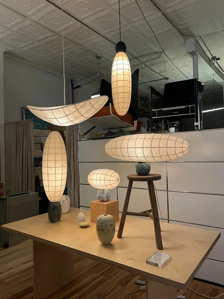 「風箏」系列包含三款獨立燈具