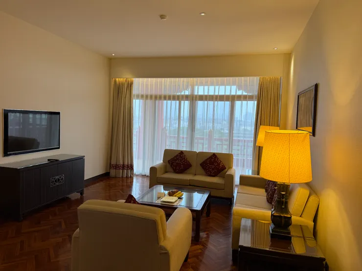 進房間的小客廳