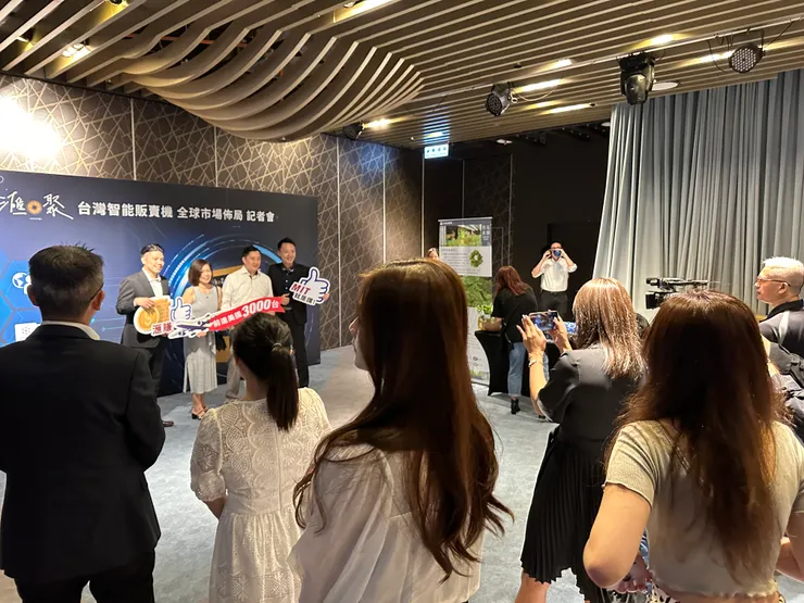 餐飲缺工.滙聚智販機.創業加盟