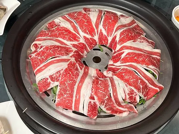 ＋（新北美食）濤濤海鮮蒸氣鍋～海鮮清蒸最好吃、澎湃上湯瑤柱粥