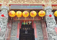 精華的浮雕工藝（圖片截圖於網路）