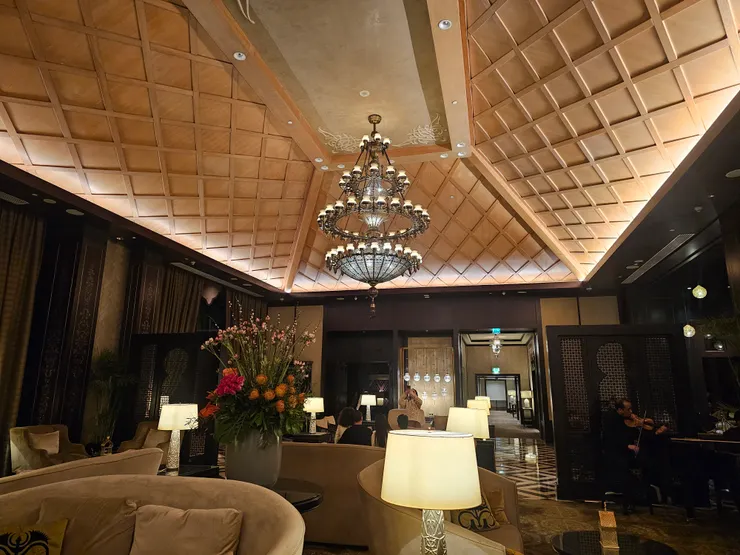 大廳伊斯蘭風格的吊燈