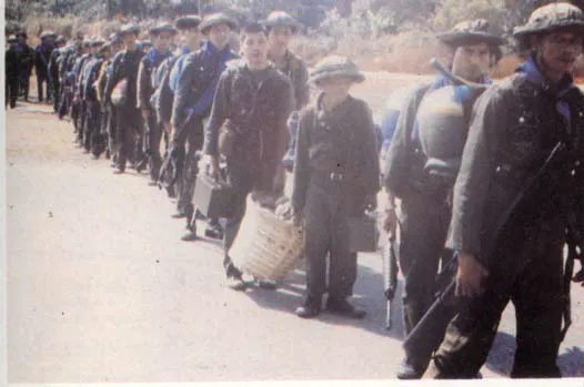 泰北志願自衛隊出征。翻攝自覃怡輝著《金三角國軍血淚史》