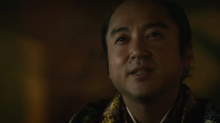 機關算盡，只為登上人人稱羨的權力之巔