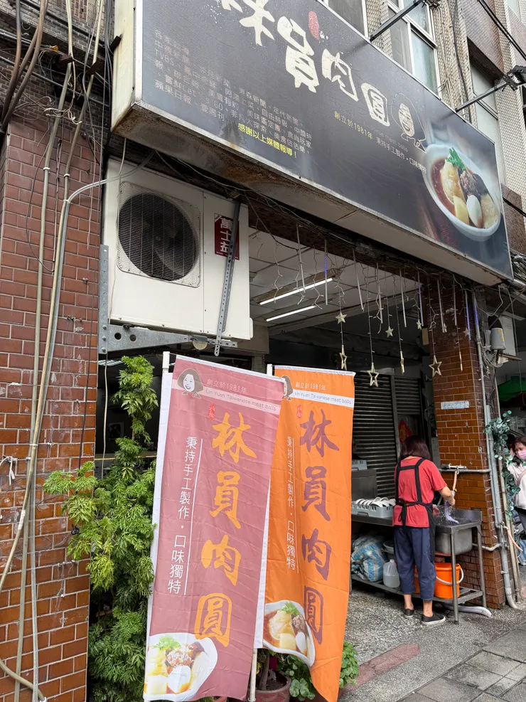 市場旁邊，不是太難找