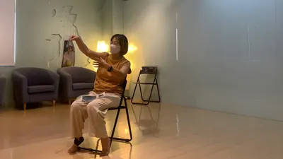 一個人，也亮著燈的生活劇場