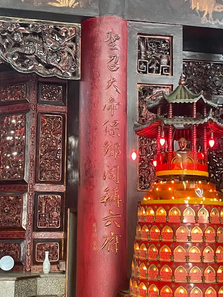 龍聖宮龍柱（圖片截圖於網路）