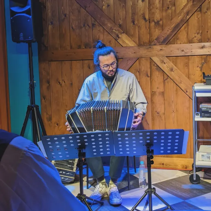 近距離欣賞Bandoneon演奏