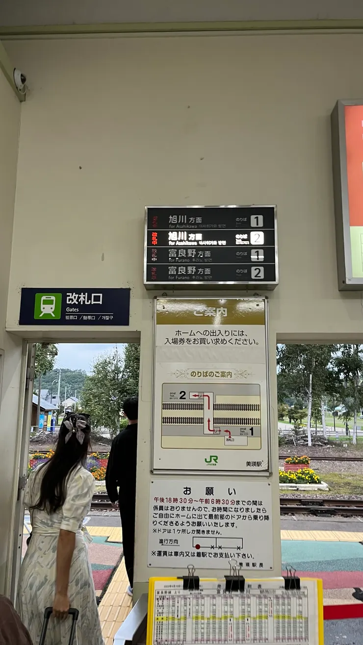 很久沒看到如此復古的設計了。