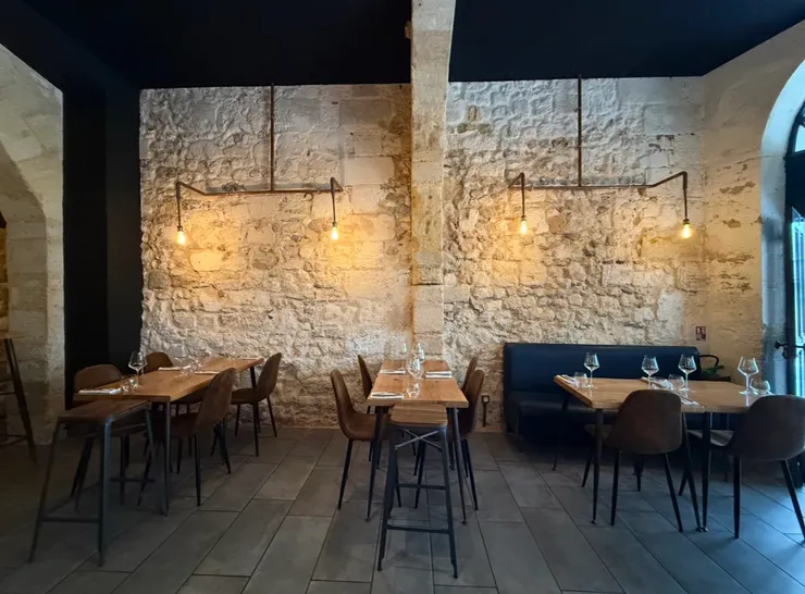 簡單素雅的空間