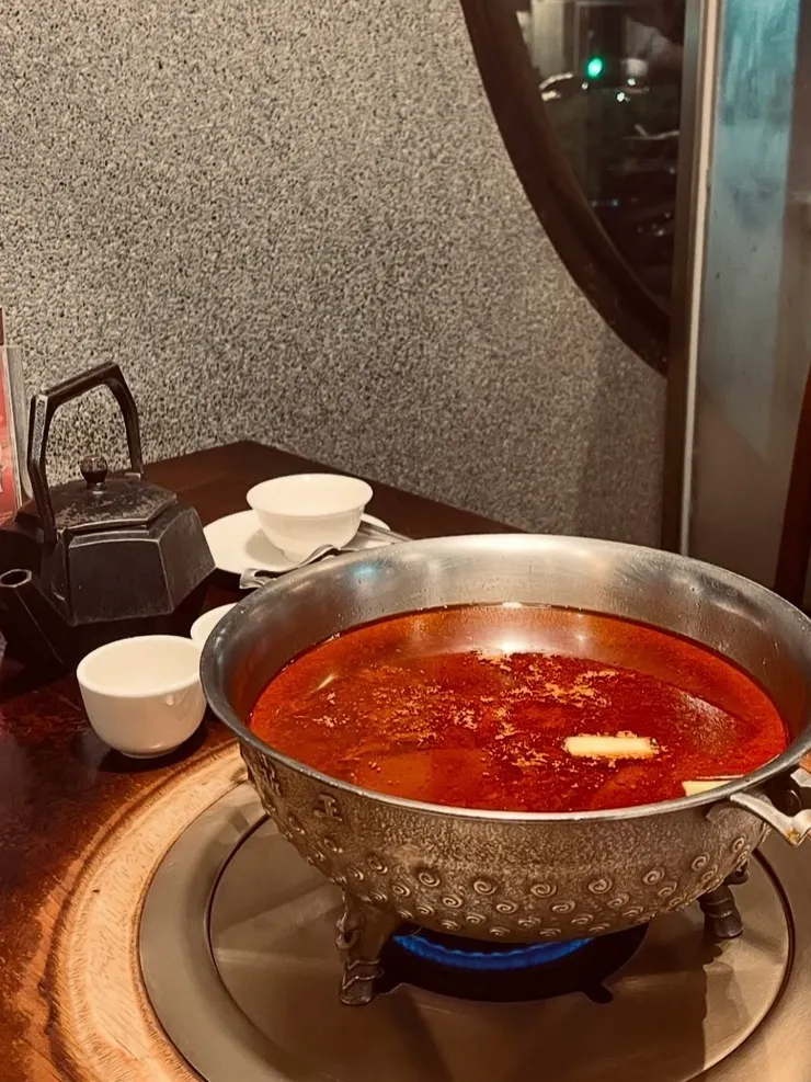 連鎖火鍋｜鼎王麻辣鍋