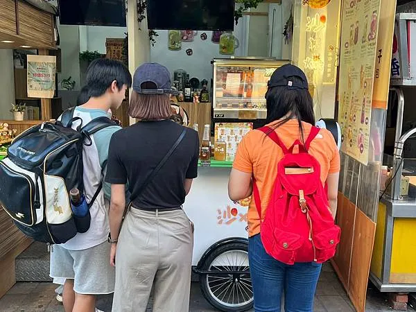 +(台南飲料)沙x爆水果茶調酒~台南國華街飲料推薦!水果茶飲