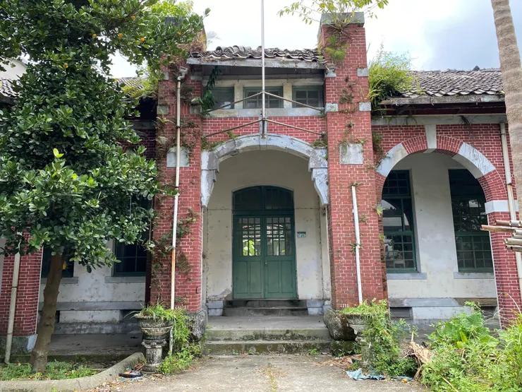 總督府農業試驗所昆蟲部，市定古蹟整修中