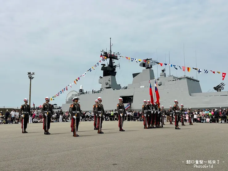 陸戰儀隊的表演耍花槍很精彩。〔20240322更新〕