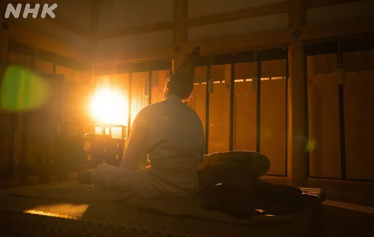 日薄西山的伊周