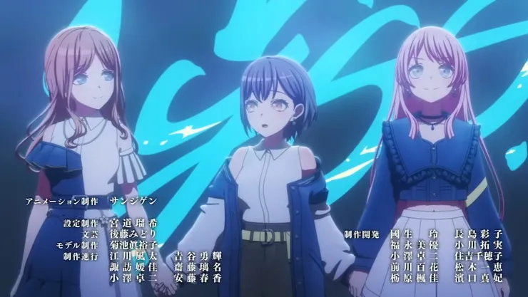 兩個媽媽和小孩