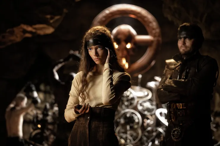 《芙莉歐莎：瘋狂麥斯傳奇篇章》劇照／華納兄弟