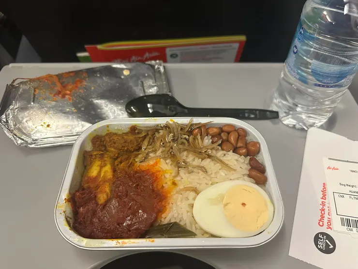 賣相普普但真的好吃的椰漿飯